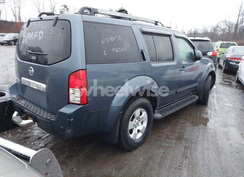 Photo 4 of 2005 Nissan Pathfinder SE (VIN 5N1AR18W75C780945)