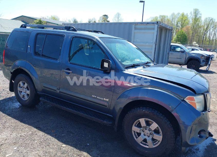 2005 Nissan Pathfinder SE OFF-ROAD (VIN 5N1AR18W85C714971) main photo