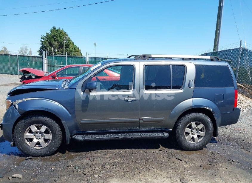 Photo 14 of 2005 Nissan Pathfinder SE OFF-ROAD (VIN 5N1AR18W85C714971)