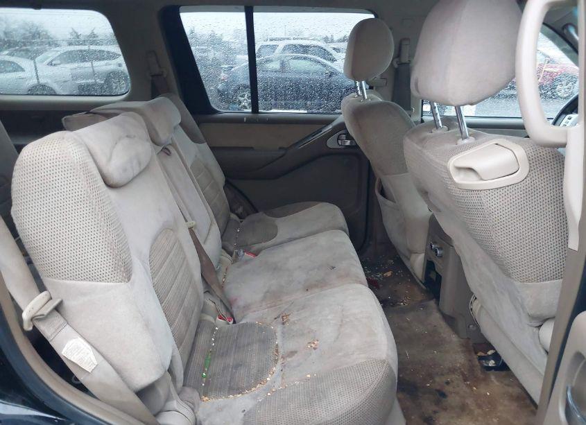 Photo 8 of 2005 Nissan Pathfinder SE (VIN 5N1AR18W85C749557)