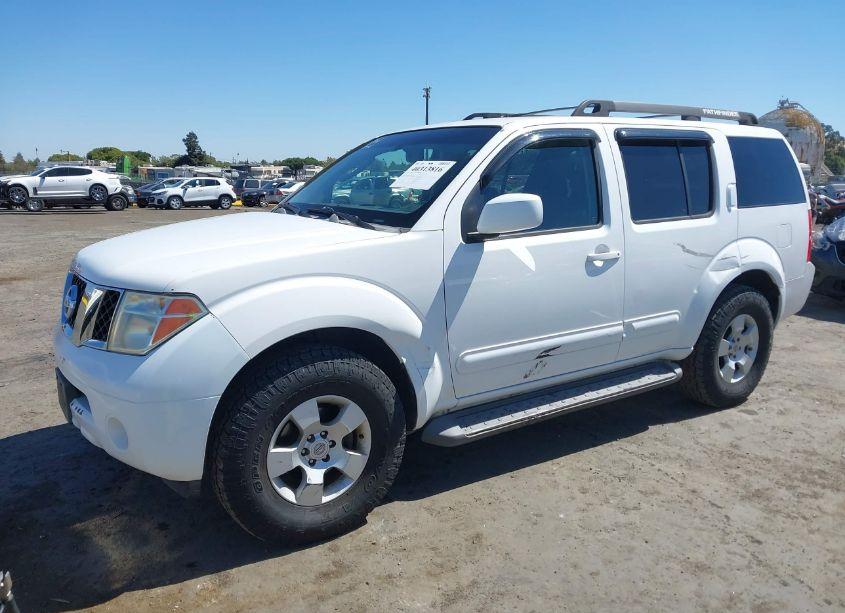 Photo 2 of 2006 Nissan Pathfinder SE (VIN 5N1AR18W86C632367)