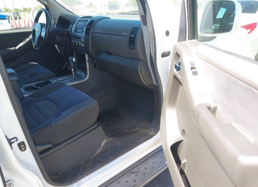 Photo 5 of 2006 Nissan Pathfinder SE (VIN 5N1AR18W86C632367)