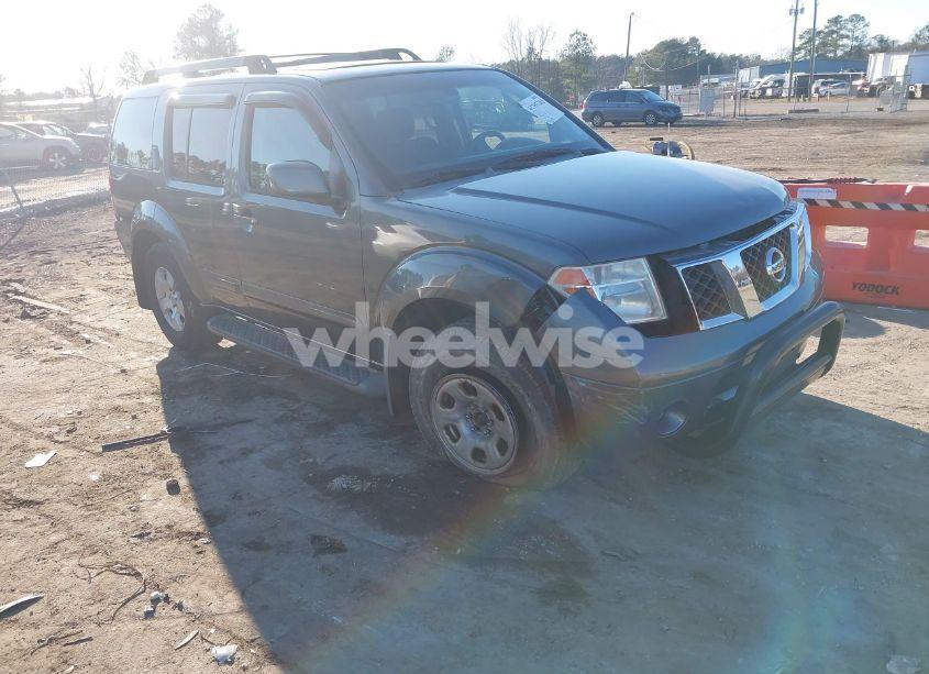 2006 Nissan Pathfinder SE (VIN 5N1AR18W86C634975) main photo