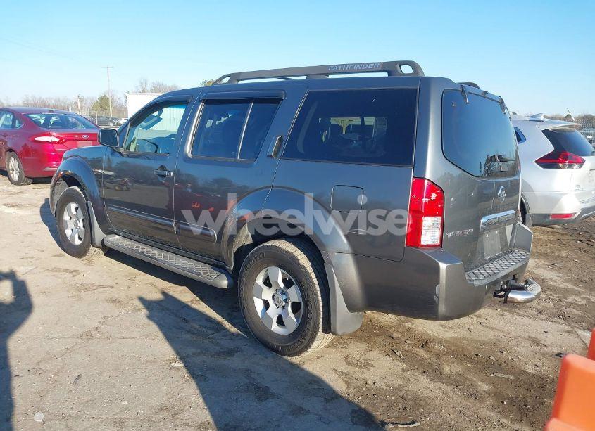 Photo 3 of 2006 Nissan Pathfinder SE (VIN 5N1AR18W86C634975)