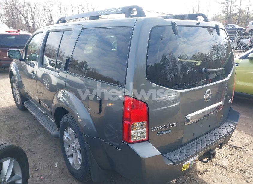 Photo 3 of 2005 Nissan Pathfinder LE (VIN 5N1AR18W95C709620)