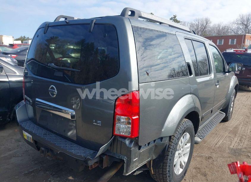 Photo 4 of 2005 Nissan Pathfinder LE (VIN 5N1AR18W95C709620)