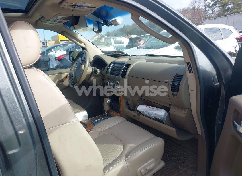 Photo 5 of 2005 Nissan Pathfinder LE (VIN 5N1AR18W95C709620)