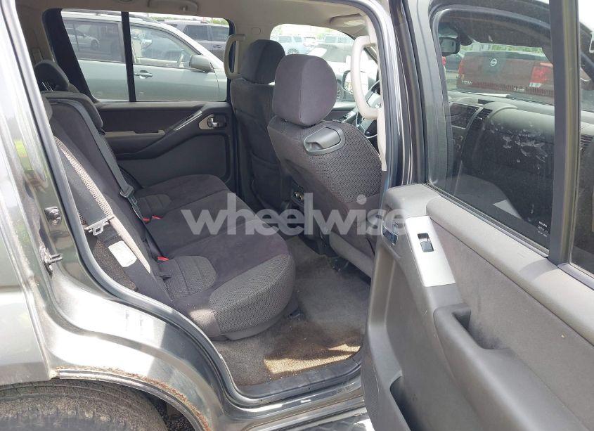 Photo 8 of 2005 Nissan Pathfinder SE (VIN 5N1AR18W95C743850)