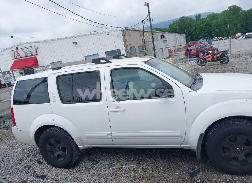 Photo 13 of 2005 Nissan Pathfinder XE (VIN 5N1AR18W95C784186)