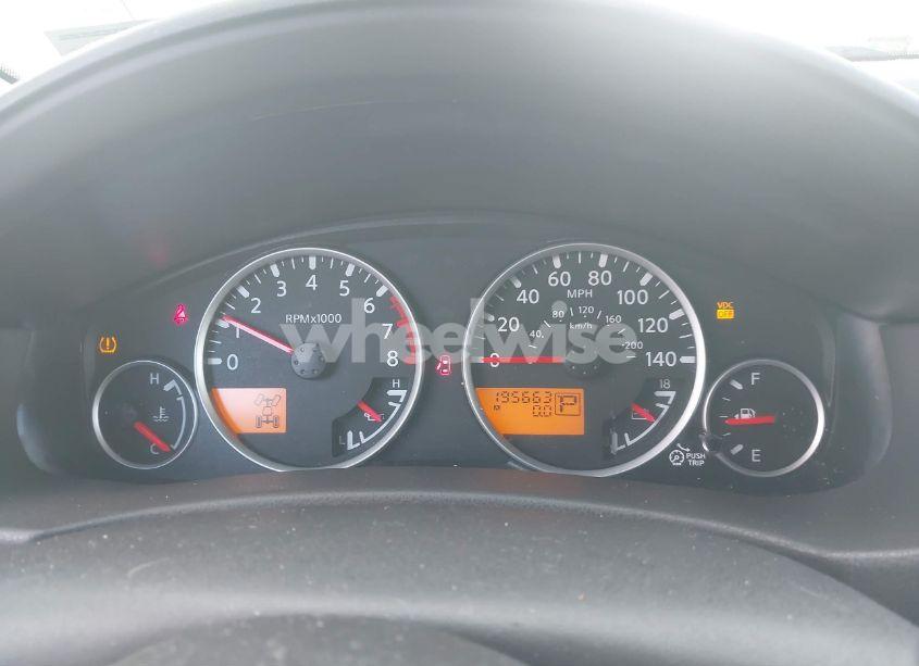 Photo 7 of 2010 Nissan Pathfinder SE (VIN 5N1AR1NB0AC624502)