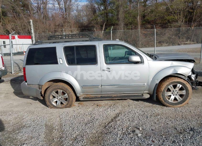 Photo 13 of 2011 Nissan Pathfinder SILVER (VIN 5N1AR1NB0BC610567)