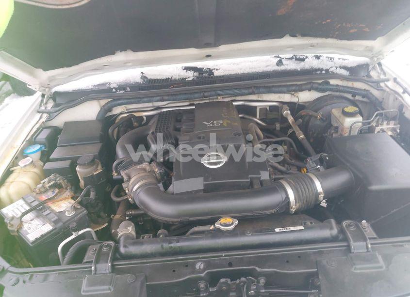 Photo 10 of 2011 Nissan Pathfinder S (VIN 5N1AR1NB0BC616319)