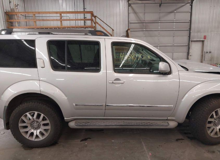 Photo 14 of 2012 Nissan Pathfinder LE (VIN 5N1AR1NB0CC615656)