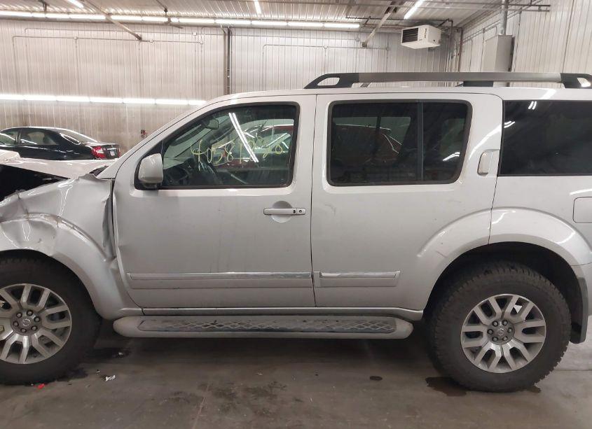 Photo 15 of 2012 Nissan Pathfinder LE (VIN 5N1AR1NB0CC615656)