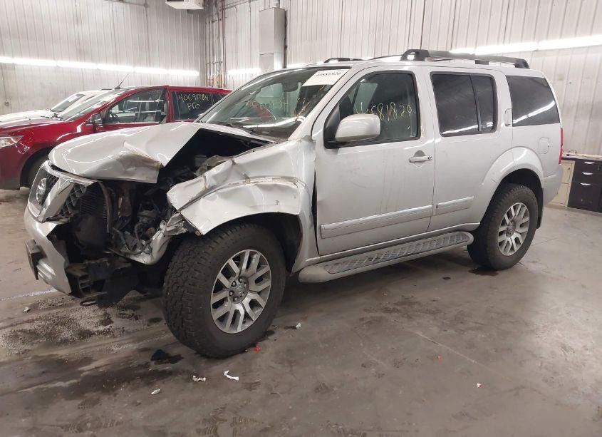 Photo 2 of 2012 Nissan Pathfinder LE (VIN 5N1AR1NB0CC615656)