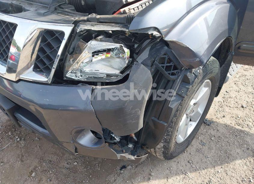 Photo 6 of 2012 Nissan Pathfinder SV (VIN 5N1AR1NB0CC617519)