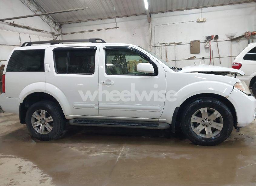 Photo 13 of 2010 Nissan Pathfinder SE (VIN 5N1AR1NB1AC620085)
