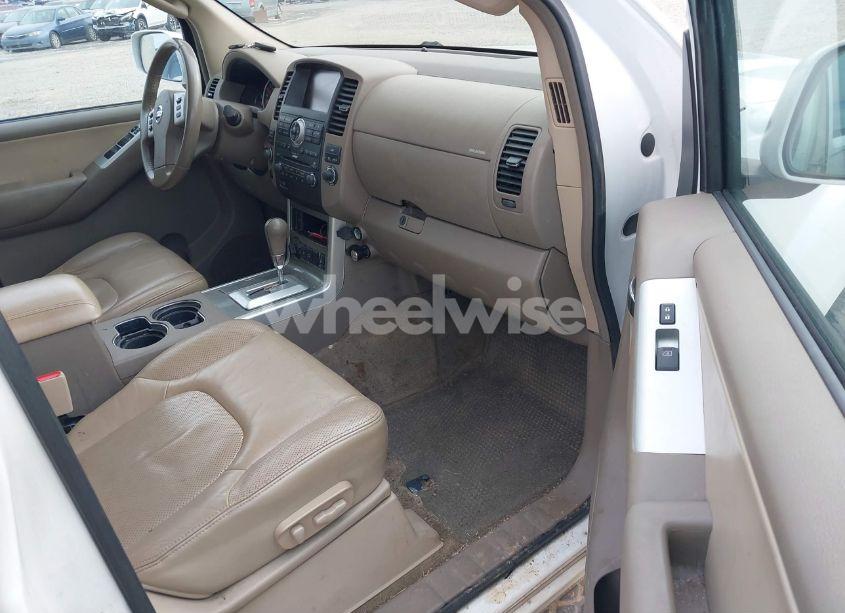 Photo 5 of 2011 Nissan Pathfinder SILVER (VIN 5N1AR1NB1BC634327)