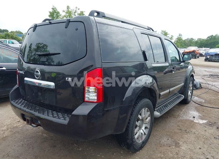 Photo 4 of 2012 Nissan Pathfinder LE (VIN 5N1AR1NB1CC632367)