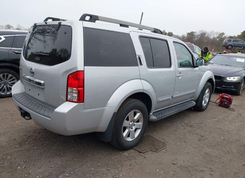 Photo 4 of 2012 Nissan Pathfinder SV (VIN 5N1AR1NB2CC606604)