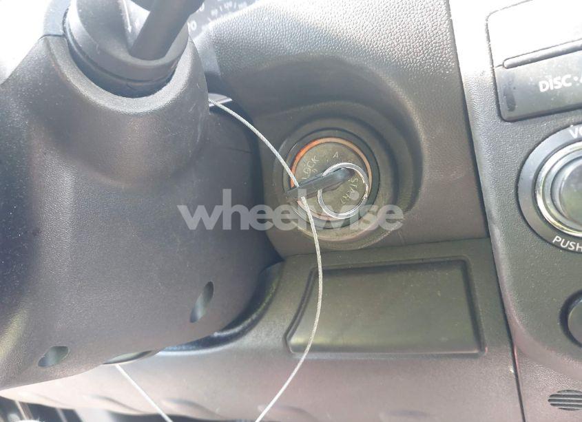 Photo 11 of 2012 Nissan Pathfinder SV (VIN 5N1AR1NB2CC631180)