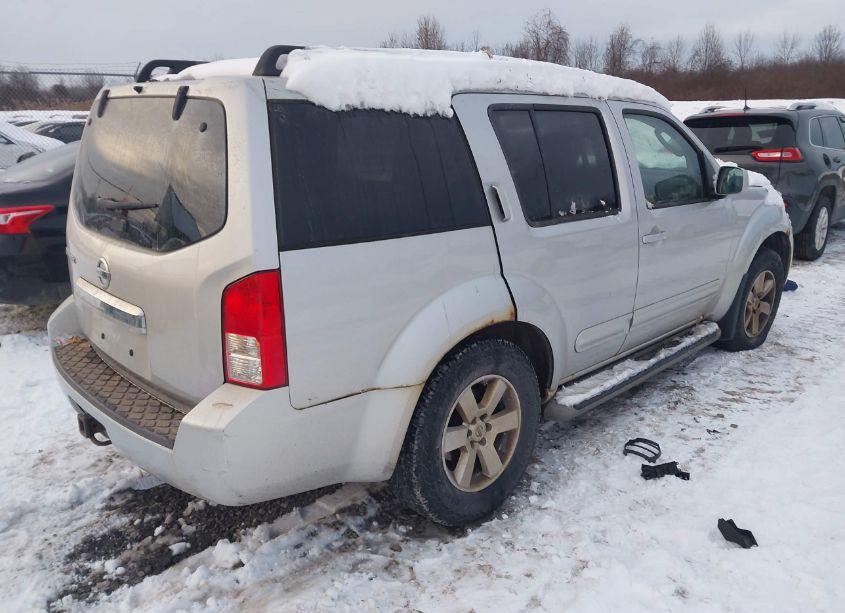 Photo 4 of 2012 Nissan Pathfinder SV (VIN 5N1AR1NB3CC605350)