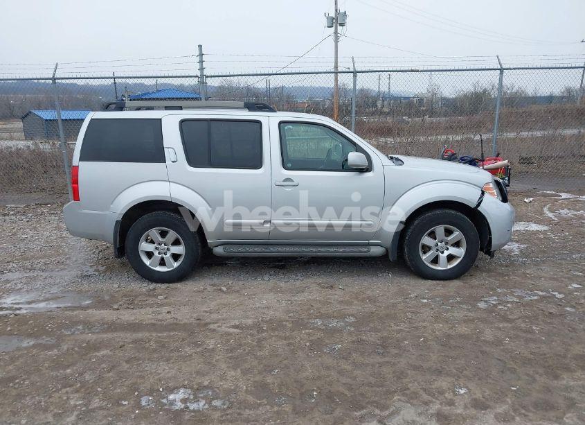 Photo 13 of 2012 Nissan Pathfinder SV (VIN 5N1AR1NB3CC638249)