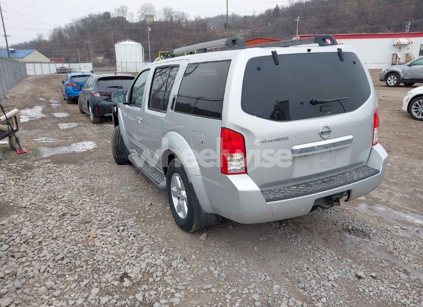 Photo 3 of 2012 Nissan Pathfinder SV (VIN 5N1AR1NB3CC638249)