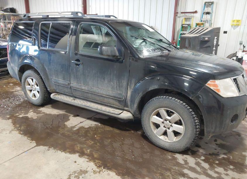 2010 Nissan Pathfinder SE (VIN 5N1AR1NB4AC627659) main photo