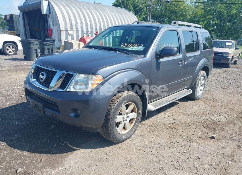 Photo 2 of 2012 Nissan Pathfinder SV (VIN 5N1AR1NB4CC632556)