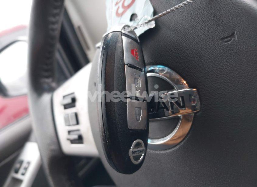 Photo 11 of 2011 Nissan Pathfinder LE (VIN 5N1AR1NB5BC630913)