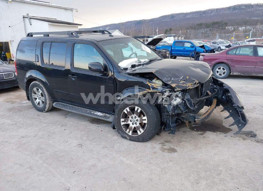 2010 Nissan Pathfinder SE (VIN 5N1AR1NB7AC629700) main photo