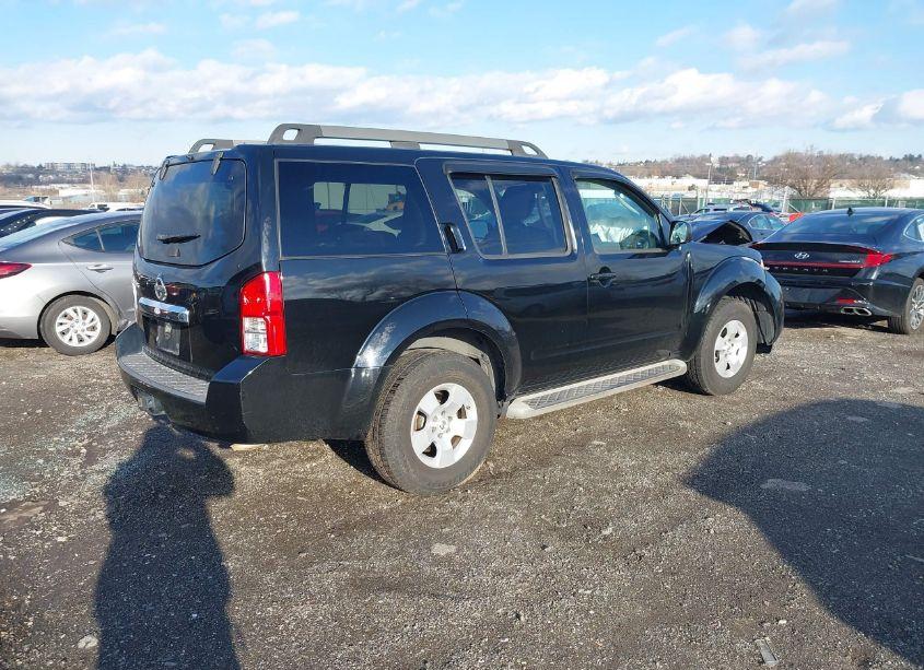 Photo 4 of 2011 Nissan Pathfinder S (VIN 5N1AR1NB7BC632209)