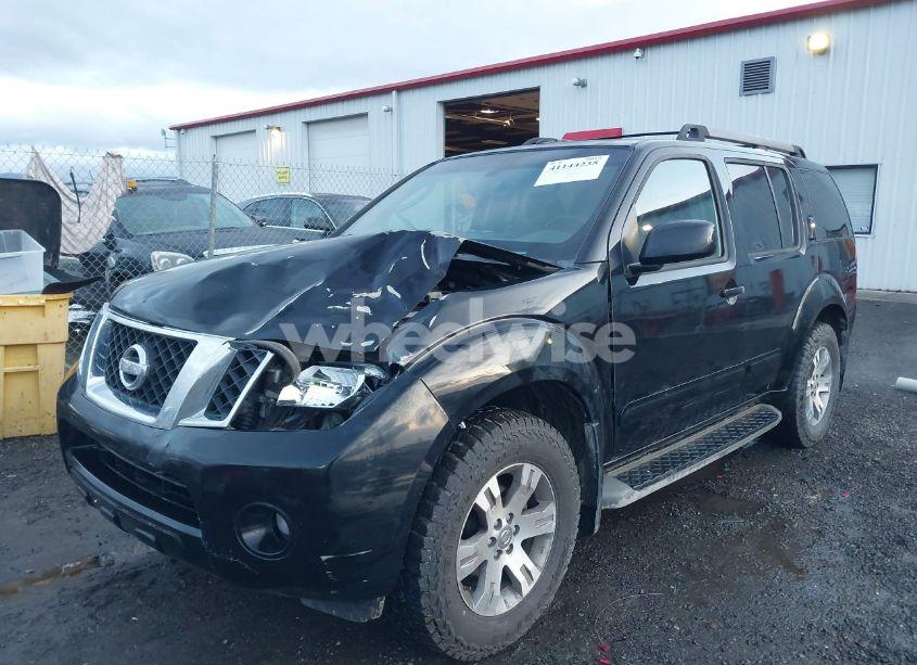Photo 2 of 2010 Nissan Pathfinder SE (VIN 5N1AR1NB8AC626076)
