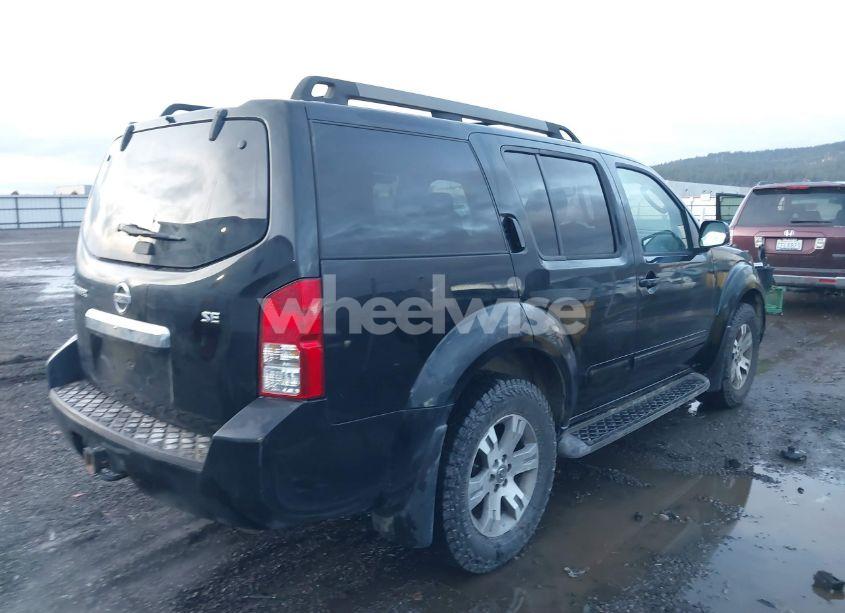 Photo 4 of 2010 Nissan Pathfinder SE (VIN 5N1AR1NB8AC626076)