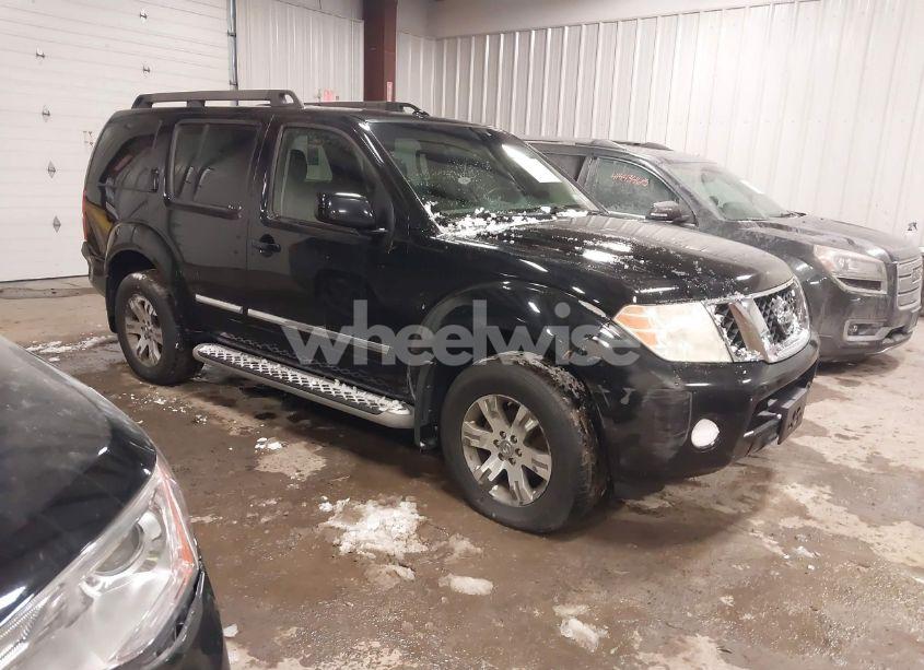 2011 Nissan Pathfinder SILVER (VIN 5N1AR1NB8BC606427) main photo