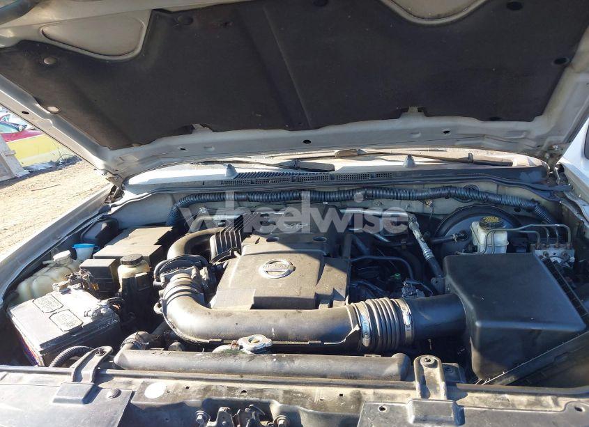 Photo 10 of 2010 Nissan Pathfinder S (VIN 5N1AR1NB9AC605897)