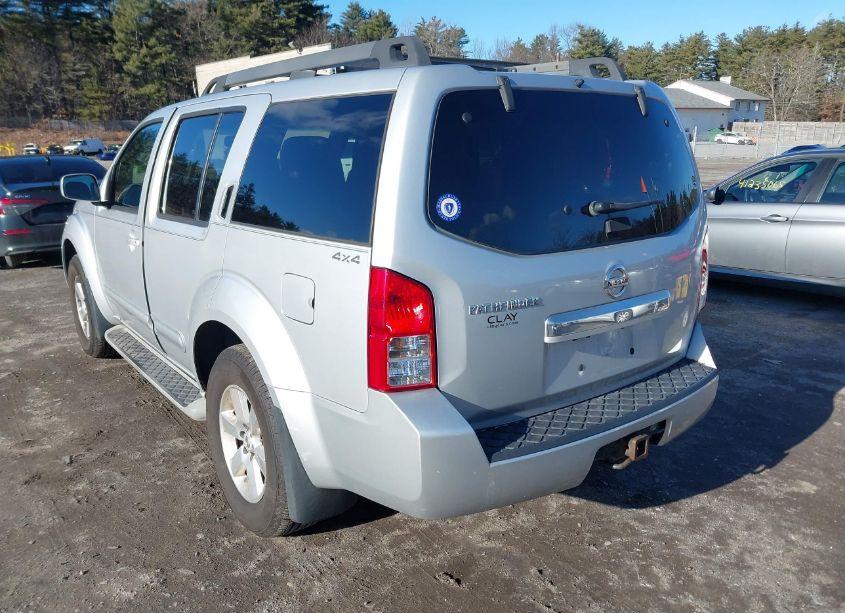 Photo 3 of 2012 Nissan Pathfinder SV (VIN 5N1AR1NB9CC615994)