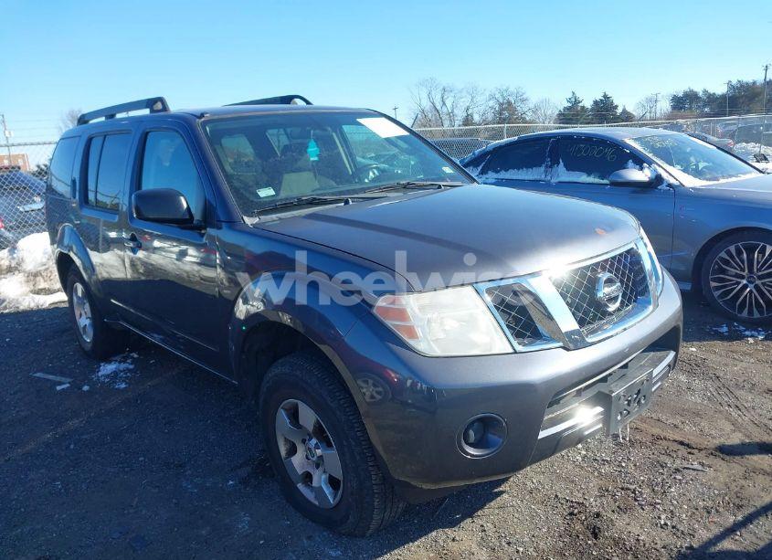 2011 Nissan Pathfinder S (VIN 5N1AR1NBXBC604064) main photo
