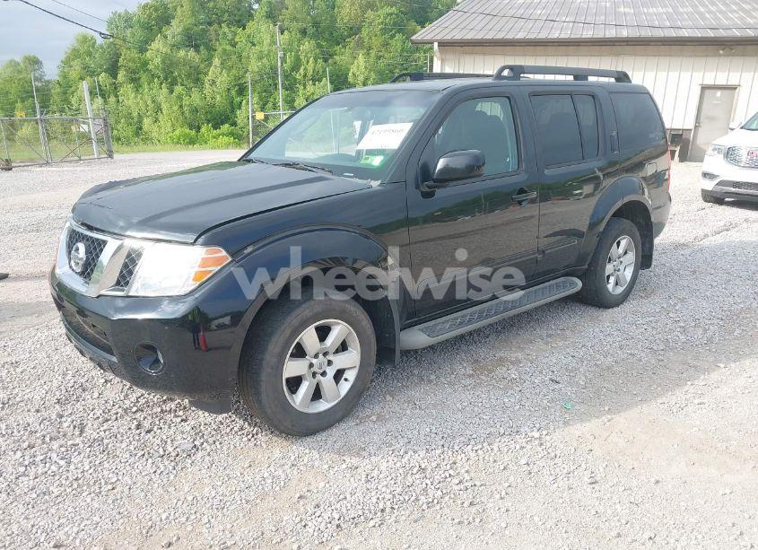 Photo 2 of 2012 Nissan Pathfinder SV (VIN 5N1AR1NBXCC615468)
