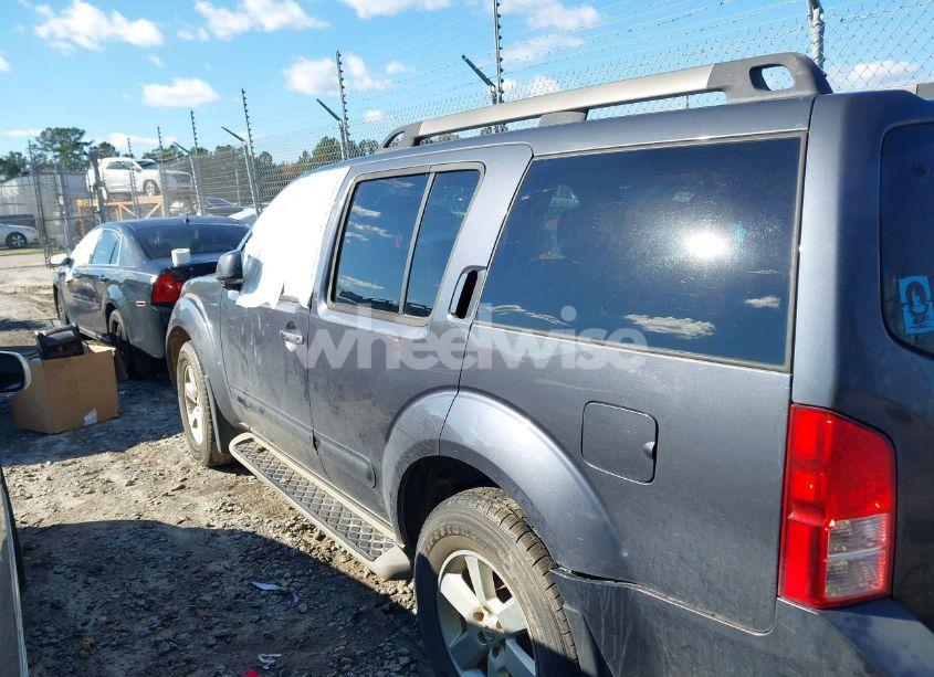 Photo 14 of 2011 Nissan Pathfinder SV (VIN 5N1AR1NN0BC605024)