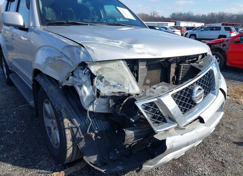 Photo 6 of 2012 Nissan Pathfinder SV (VIN 5N1AR1NN0CC609284)