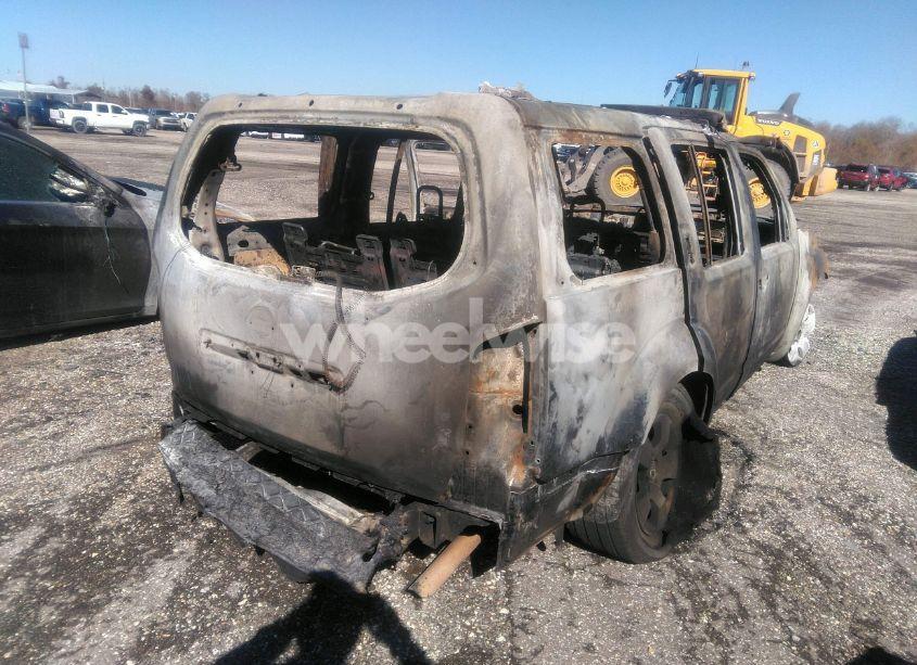 Photo 4 of 2012 Nissan Pathfinder S (VIN 5N1AR1NN0CC622911)