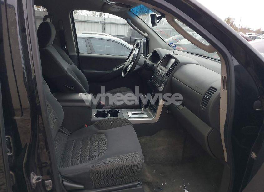 Photo 5 of 2012 Nissan Pathfinder SV (VIN 5N1AR1NN1CC603722)