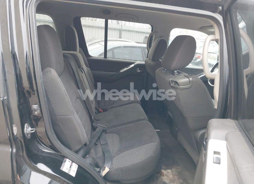 Photo 8 of 2012 Nissan Pathfinder SV (VIN 5N1AR1NN1CC603722)