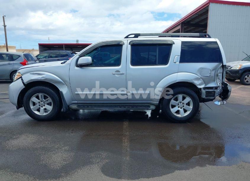 Photo 15 of 2012 Nissan Pathfinder SV (VIN 5N1AR1NN1CC607558)