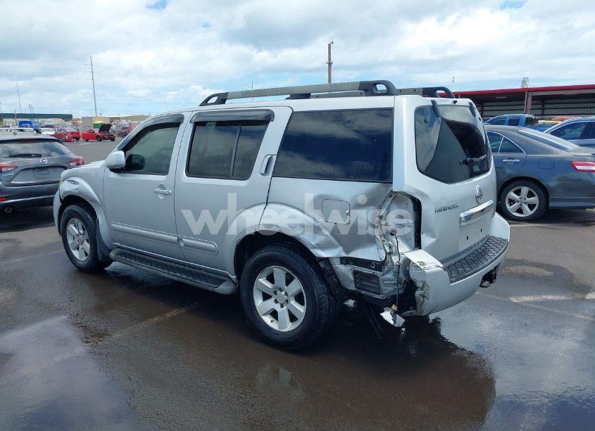 Photo 3 of 2012 Nissan Pathfinder SV (VIN 5N1AR1NN1CC607558)