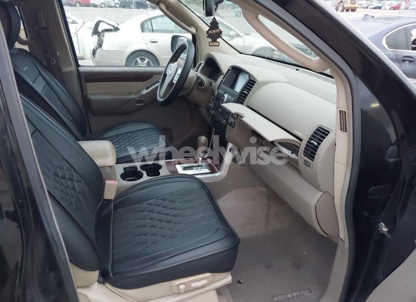 Photo 5 of 2011 Nissan Pathfinder LE (VIN 5N1AR1NN2BC623525)