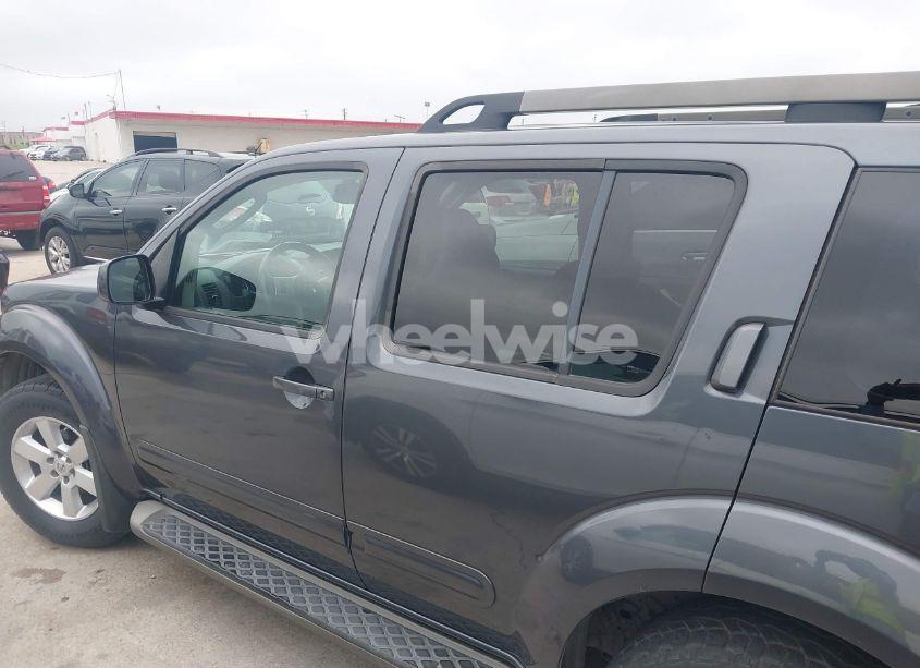 Photo 14 of 2012 Nissan Pathfinder SV (VIN 5N1AR1NN2CC626071)