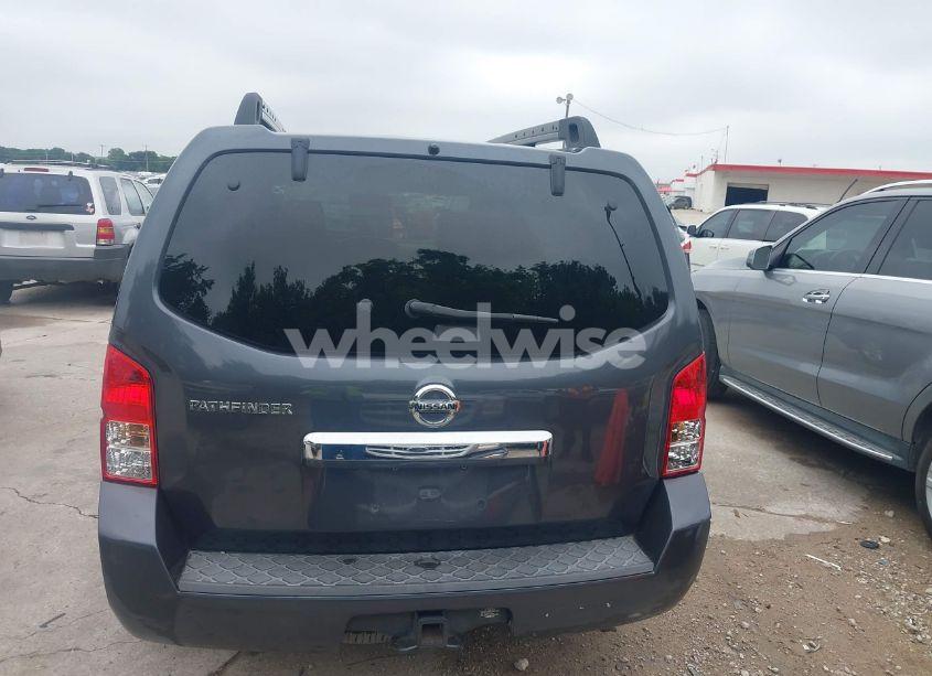 Photo 16 of 2012 Nissan Pathfinder SV (VIN 5N1AR1NN2CC626071)